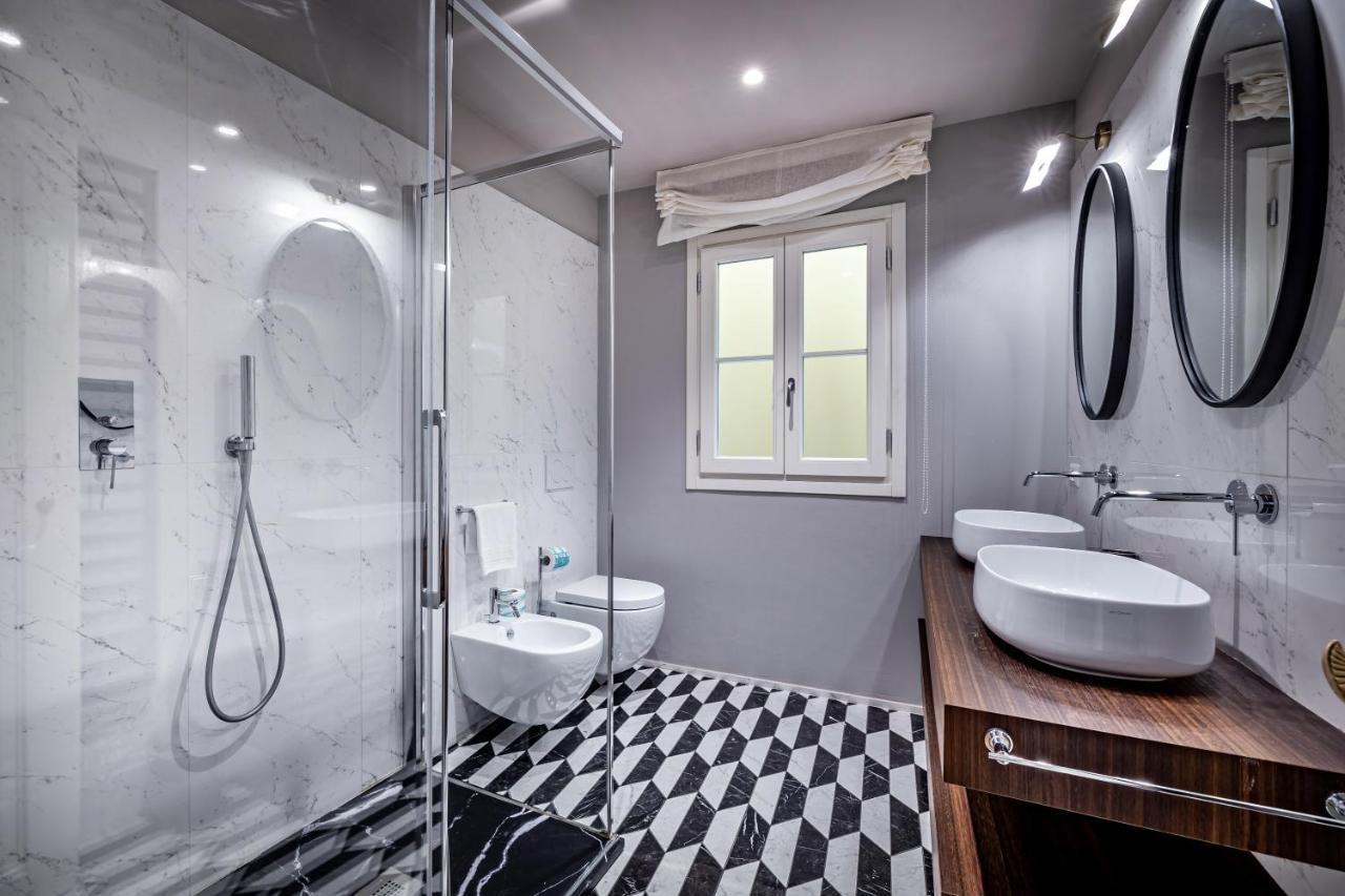 Hs4u Ricasoli Luxury Near Duomo N. 3 Appartamento