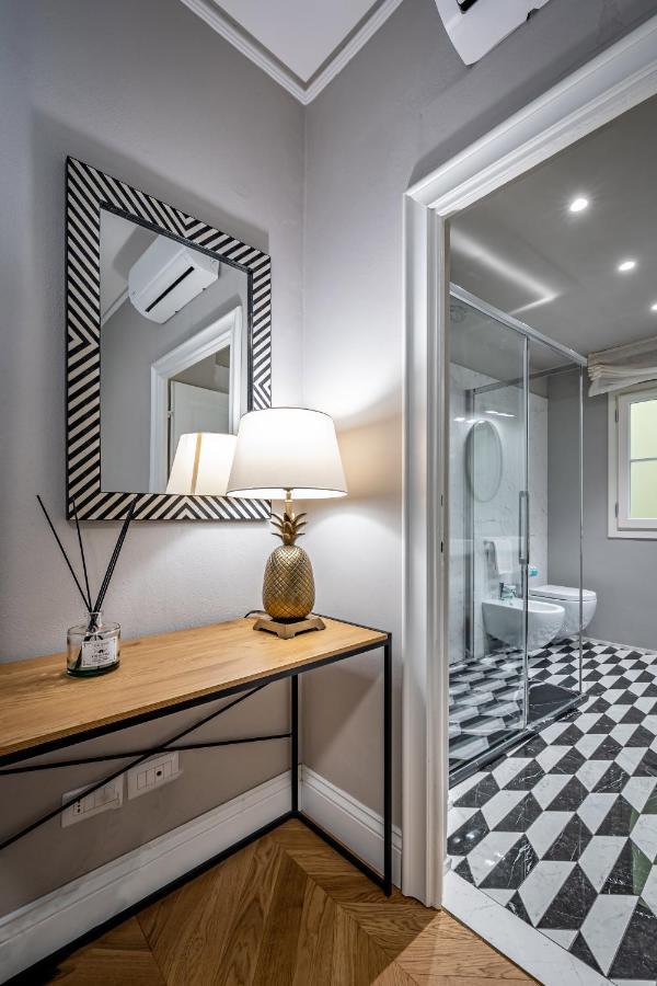 Hs4u Ricasoli Luxury Near Duomo N. 3 Appartamento *